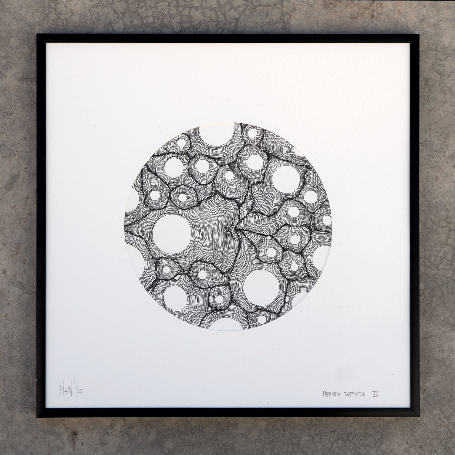A full view of a hand-drawn line drawing made with Japanese ink, showing concentric lines emanating from 29 empty circles of varying sizes, framed in a circular passe-partout.